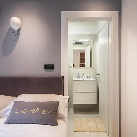 Arta Apartments City Center - With Private Parking Pula Exterior photo