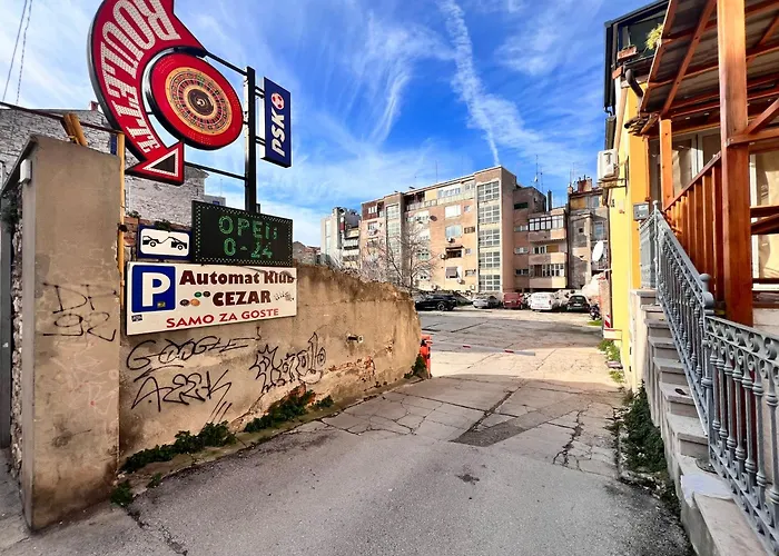 Arta Apartments City Center - With Private Parking