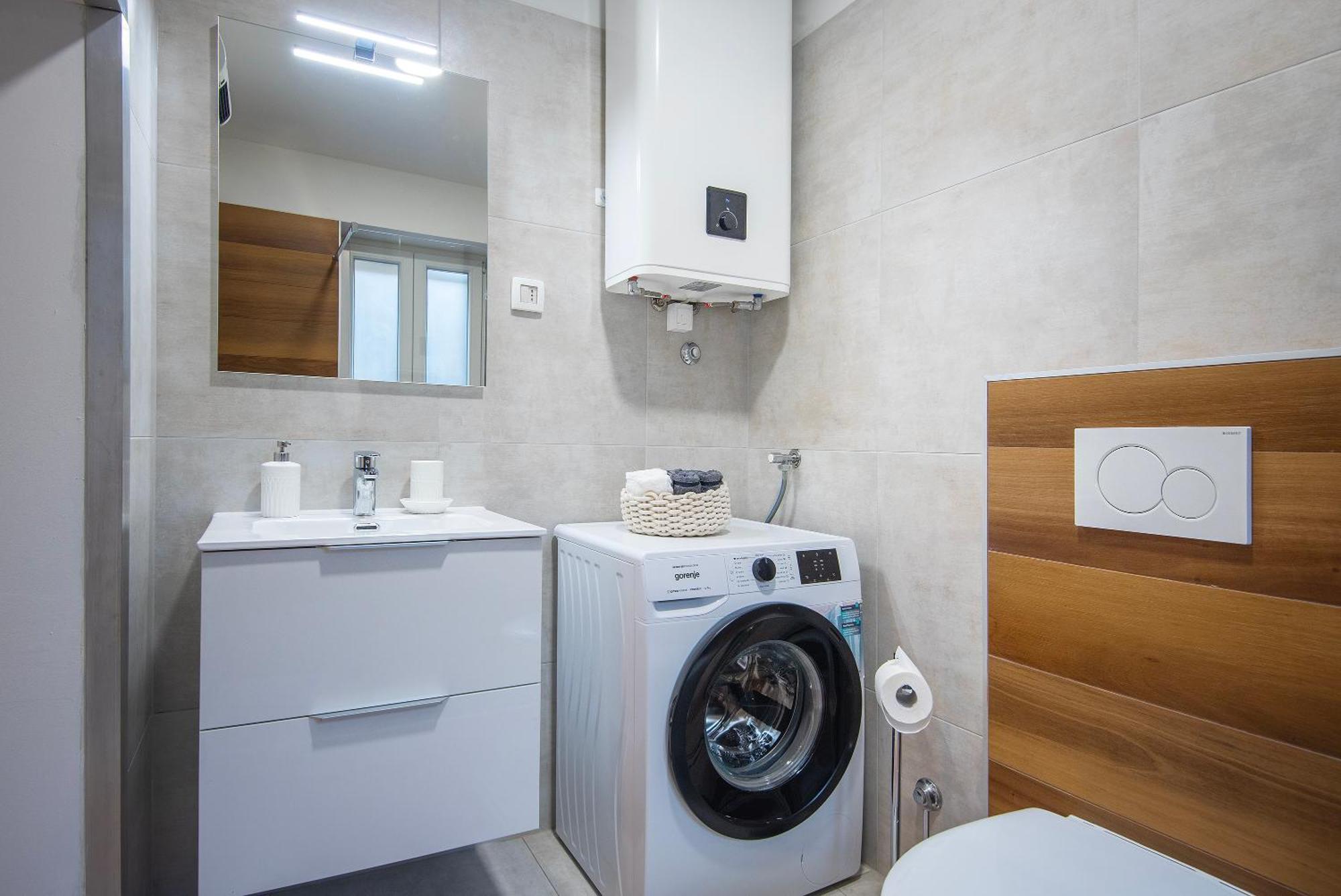 Arta Center - With Private Parking Apartment