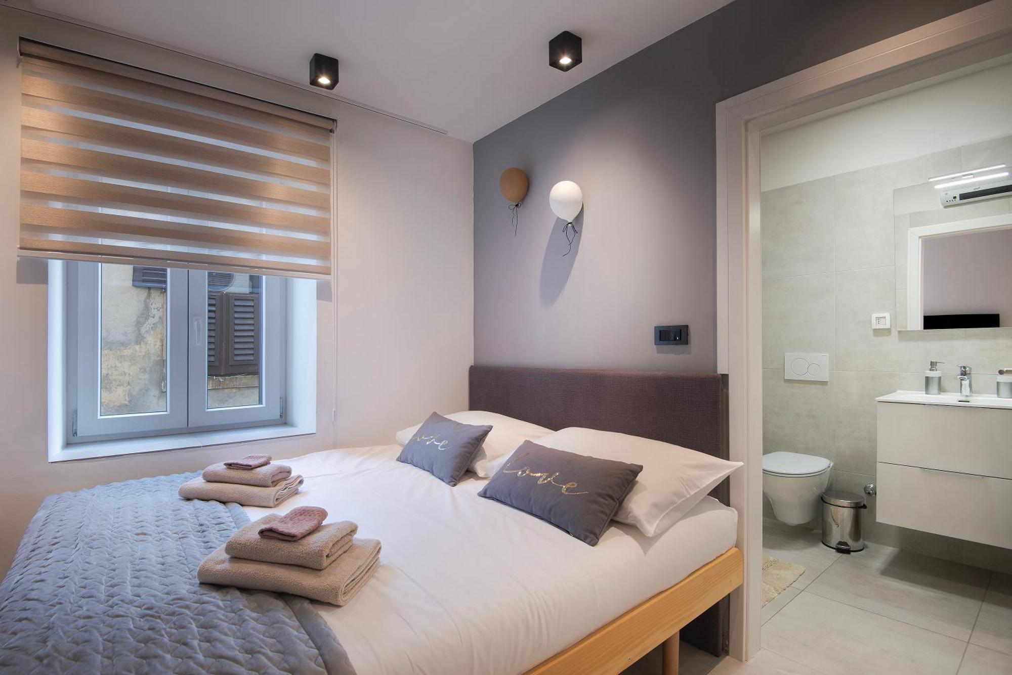 Arta Center - With Private Parking